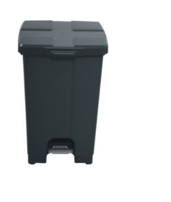 Imagem de LIXEIRA PLASTICA QUADRADA  60L C/ PEDAL PRETO