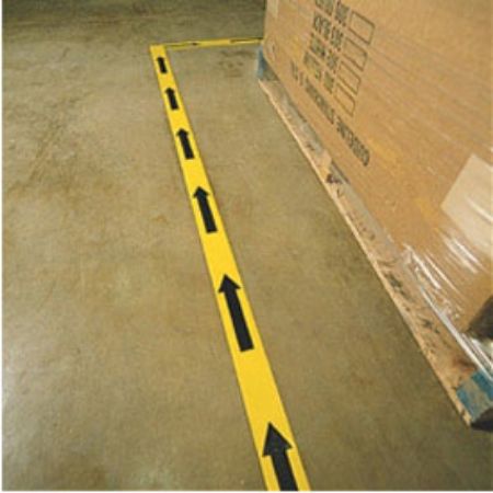Imagem de FITA INDICATIVA DE DIRECAO AMARELA C/ SETAS PRETAS  5 CM X 16,5M